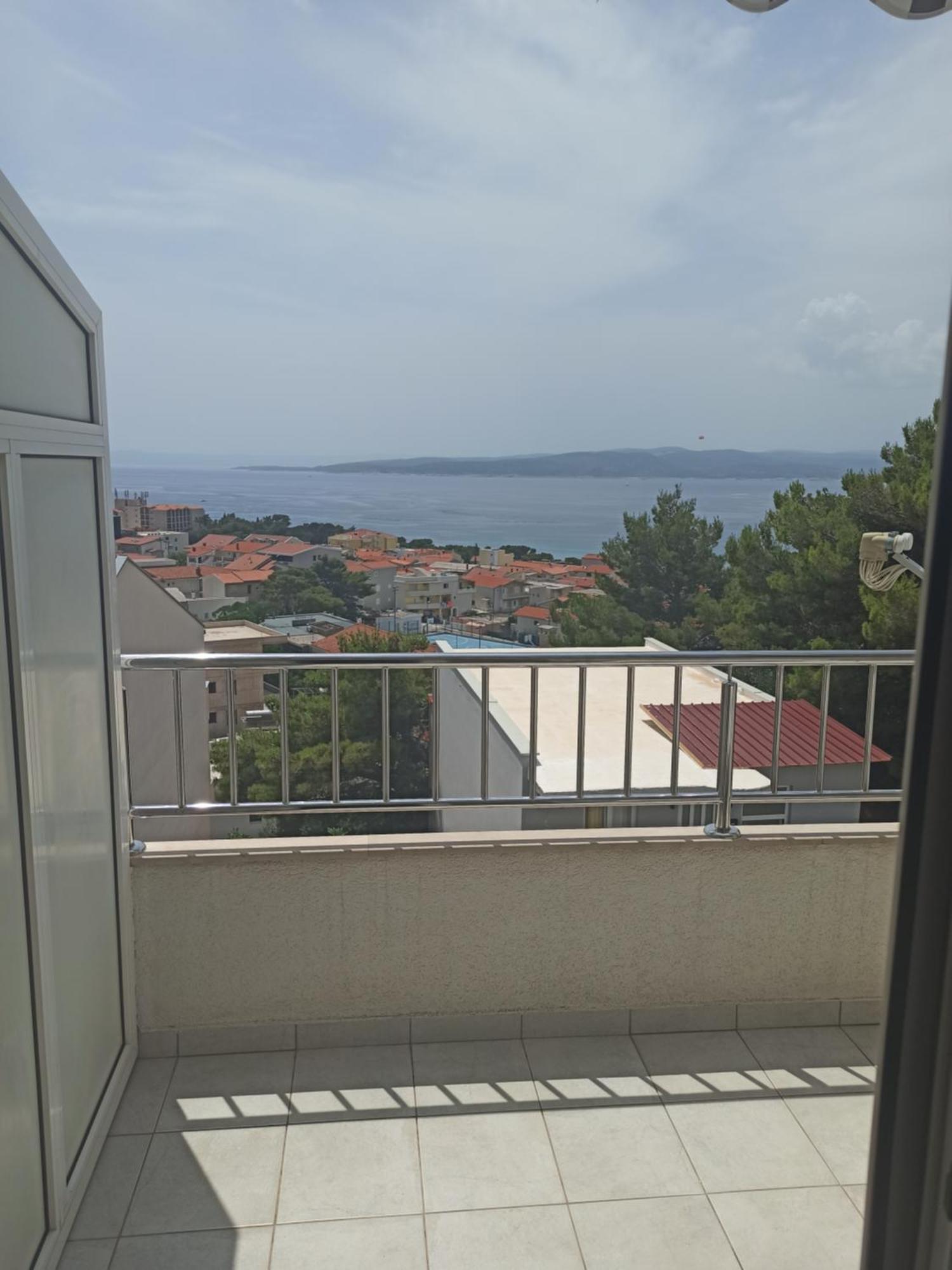Studios Ruza Baška Voda Buitenkant foto