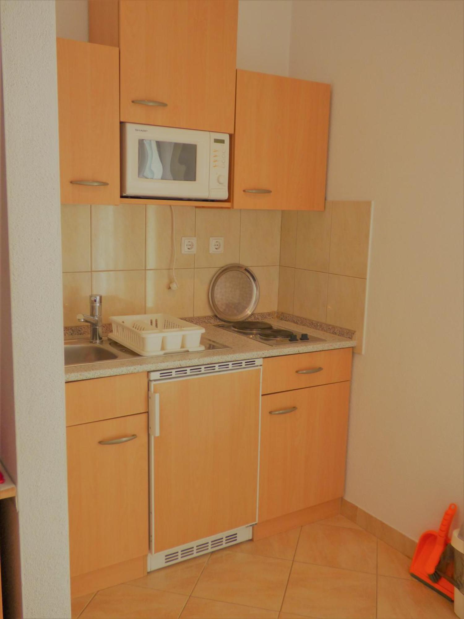Studios Ruza Baška Voda Buitenkant foto